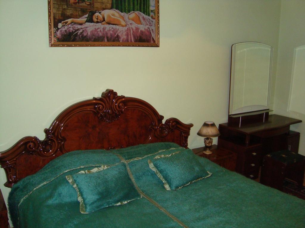 Apartment Narine Erevan Esterno foto