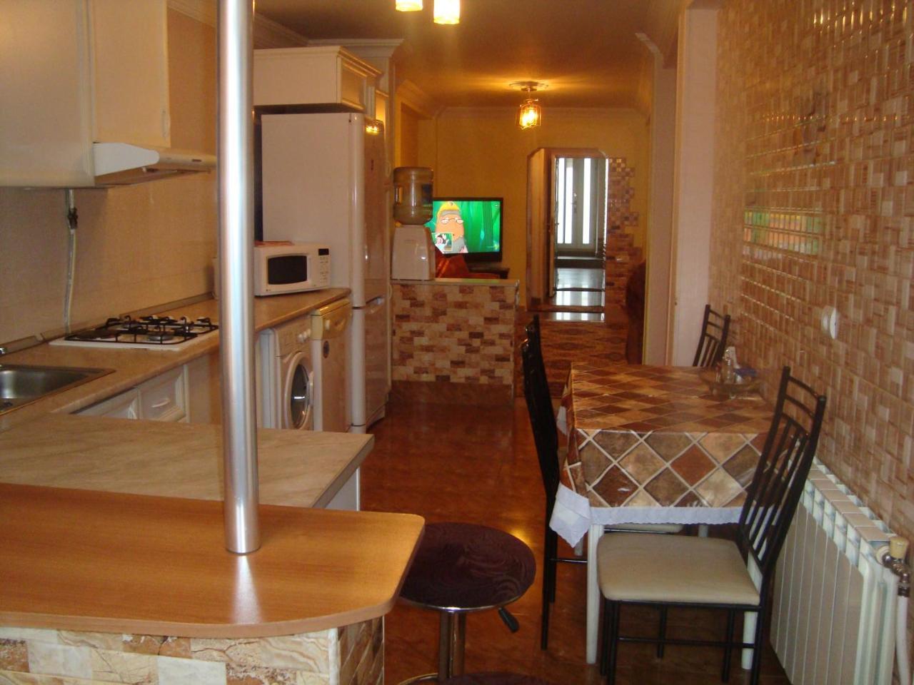Apartment Narine Erevan Esterno foto